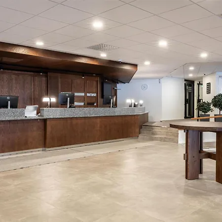 ホテル Scandic Laajavuori 4*