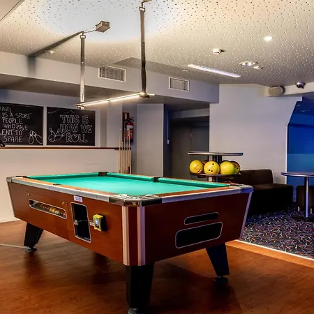 ホテル Scandic Laajavuori