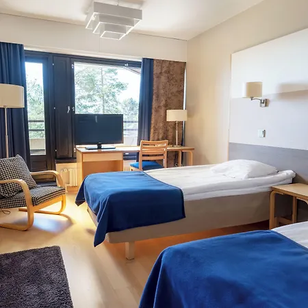 ホテル Scandic Laajavuori